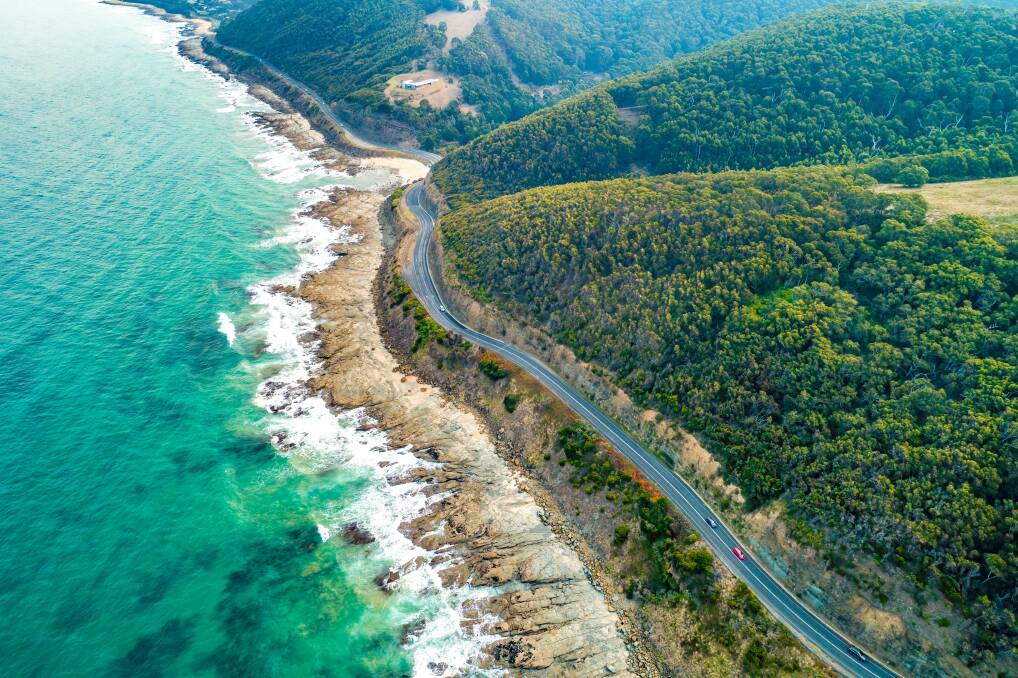 Traditional Owners say tourists and most locals have minimal knowledge of Aboriginal culture and history along the Great Ocean Road. 