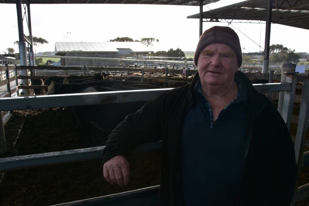 VENDOR: Robert Sinnott, Yambuk, sold 15 Black Baldy heifers, 415kg, for 594c/kg or $2249. 