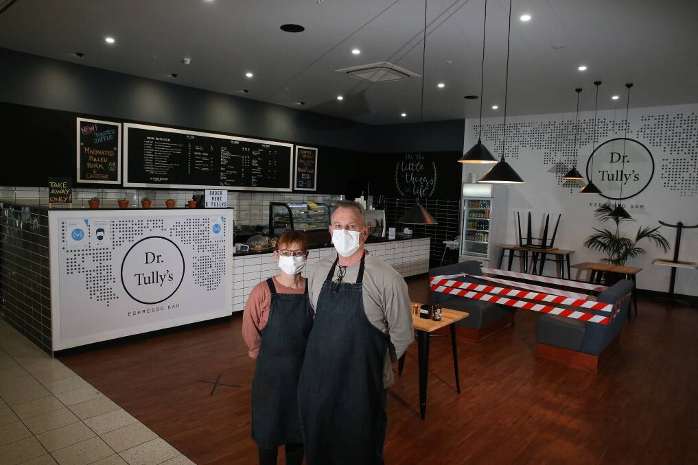 STRUGGLING: Dr Tully's Espresso Bar owners Tracy and Jayne McArdle have lost about 60 per cent of their trade due to stage three coronavirus restrictions. Picture: Mark Witte 