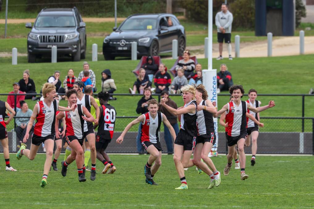 Koroit's Archie Tepper kicks the winning goal in the 2023 Hampden under 16 grand final on the final siren. Picture by Eddie Guerrero 