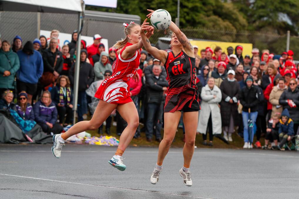 South Warrnambool's Hollie Phillips and Cobden's Remeny McCann opposed to one another in the 2022 Hampden grand final. Picture by Rob Gunstone 
