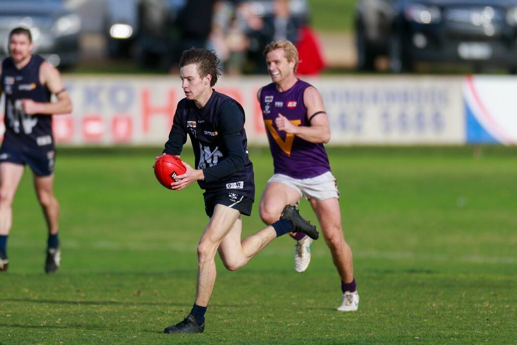 Austin Steere, pictured playing for Warrnambool in 2019, has strong family ties to the Hampden league club. Picture by Anthony Brady 
