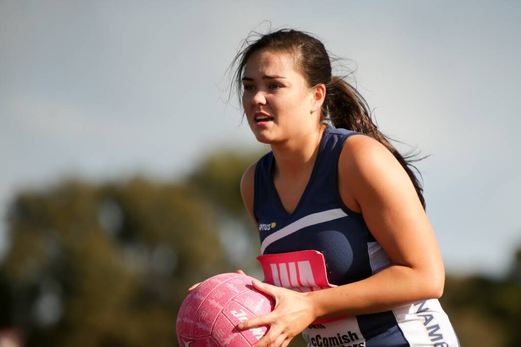 Sarah Smith in action for Warrnambool's netball side in 2022. Picture by Chris Doheny 