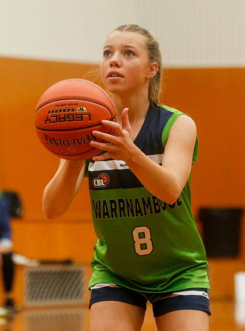 Teenager Shelby O'Sullivan scored 10 points in her Country Basketball League debut on Sunday. Picture by Anthony Brady 