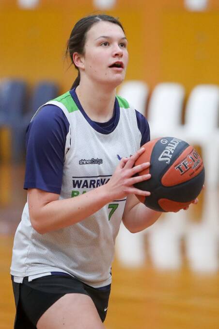 HANDY ADDITION: Leah Bartlett played NBL for Hobart earlier this year. Picture: Morgan Hancock 