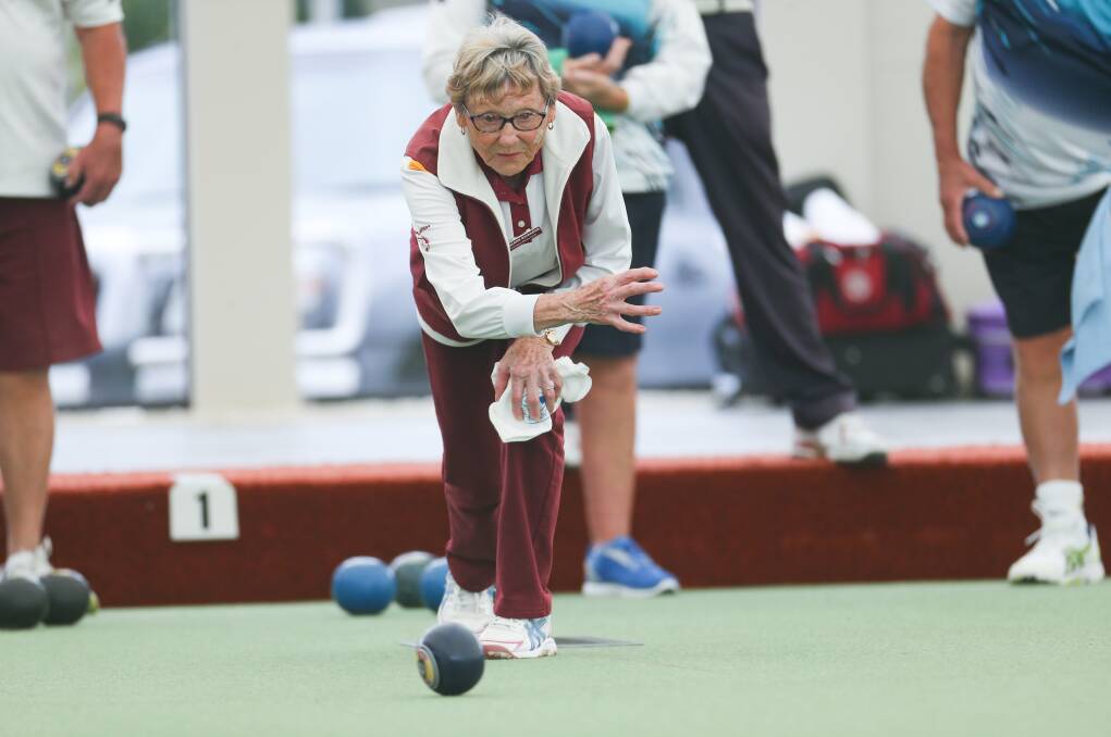 STEADY: Timboon Maroon's Noelene Richards focuses in Tuesday's elimination final against Port Fairy Gold at City Memorial. Picture: Chris Doheny