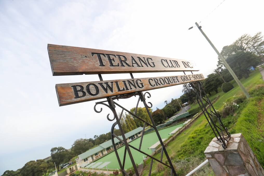 SATURDAY DRIVE: Western District Bowls Division includes clubs from across the region including Terang. Picture: Morgan Hancock 