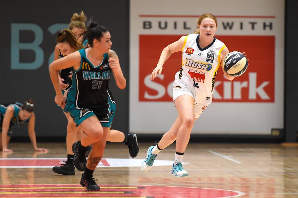 HIGH LEVEL: Keele Hillas in action for Ballarat. She will play for Warrnambool Mermaids next year. Picture: Adam Trafford 