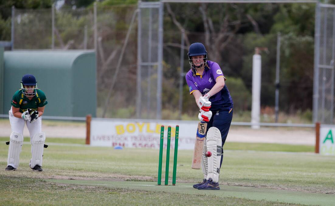 Tara Elliott plays a shot for Hawkesdale last summer. Picture by Anthony Brady 