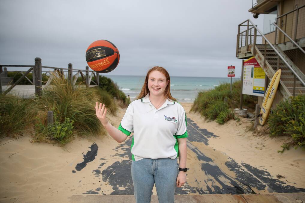 NEW SURROUNDS: Warrnambool Mermaids recruit Keele Hillas has moved from Ballarat and will start a teaching role at Brauer College next year. Picture: Morgan Hancock 