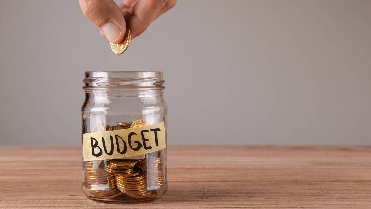 Money in budget jar. Picture by Shutterstock.