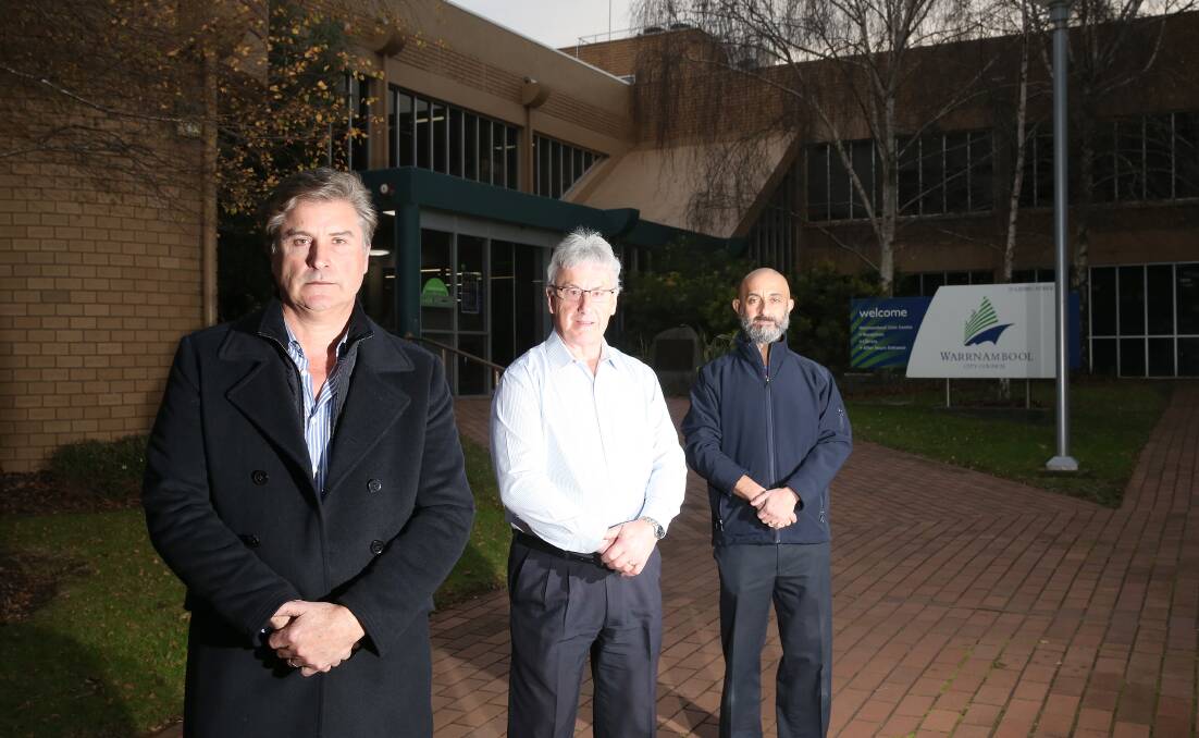 Mayor Tony Herbert and Crs Robert Anderson and Peter Sycopoulis have supported a move to bring in an independent monitor in light of the sacking of the council CEO.