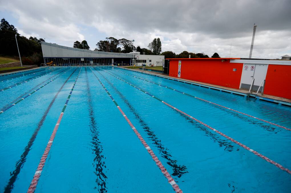 Councillor calls for new swimming complex with waterslides, diving pool