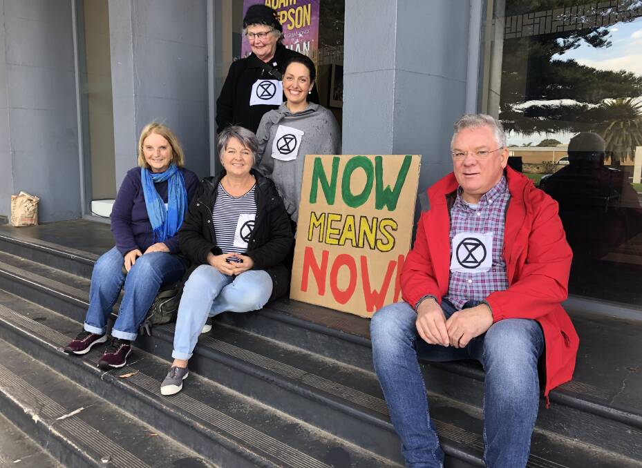 Extinction Rebellion members Marilyn Woodward, Jenny Gent, Jane Holland, Cassie Carroll and Steve Veale back the city council's move to declare a climate emergency.