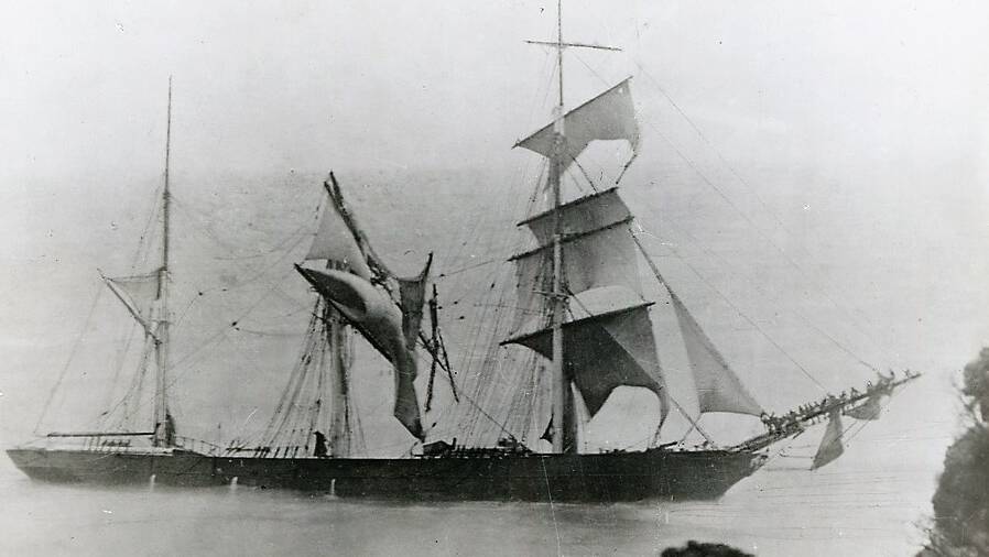 The Fiji ran aground off Moonlight Head in 1891.