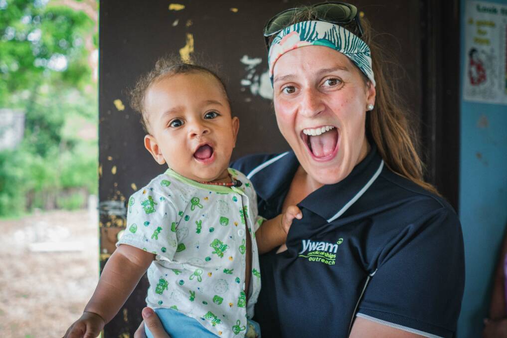 Rachel Bakker does health checks on children in remote villages in PNG.