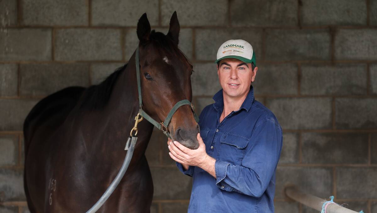 POSITIVE APPROACH: Symon Wilde with Brierly Steeplecase chance Vanguard. Picture: Morgan Hancock