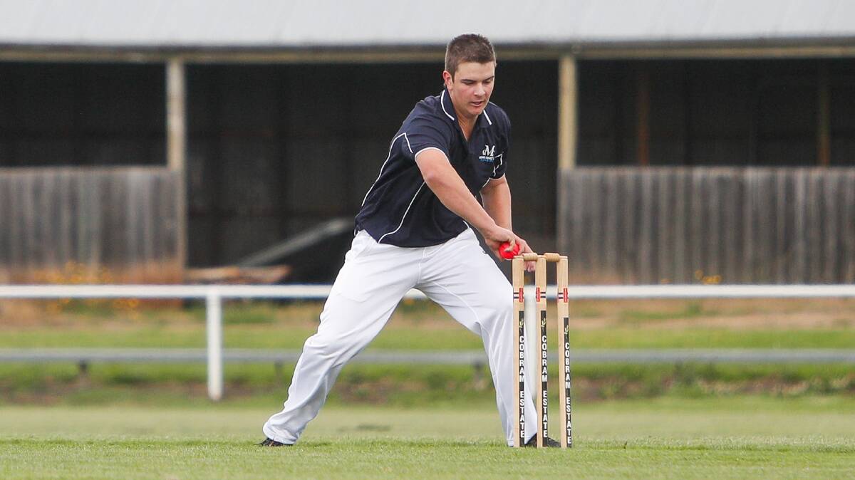 HOWZAT: Mortlake's Jack Lehmann gets ready to take the bails off the stumps. The Cats will don coloured tops as seen in this picture in 2020-21. Picture: Morgan Hancock