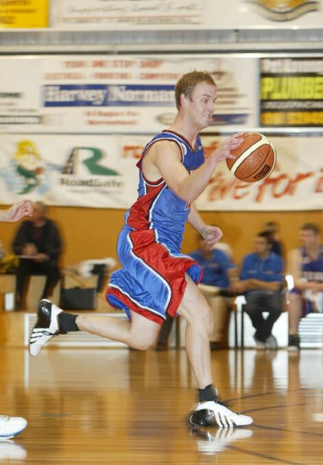 GOOD TIMES: Jared Swanson dribbles down court for Warrnambool Seahawks in 2005. Swanson spent a year at the club.