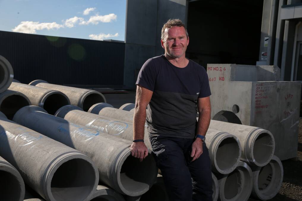 Sharing resilience: Warrnambool plumber Darren "Smithy" Smith is learning to respond to setbacks by accepting them and getting on with life, one step at a time. Picture: Rob Gunstone.