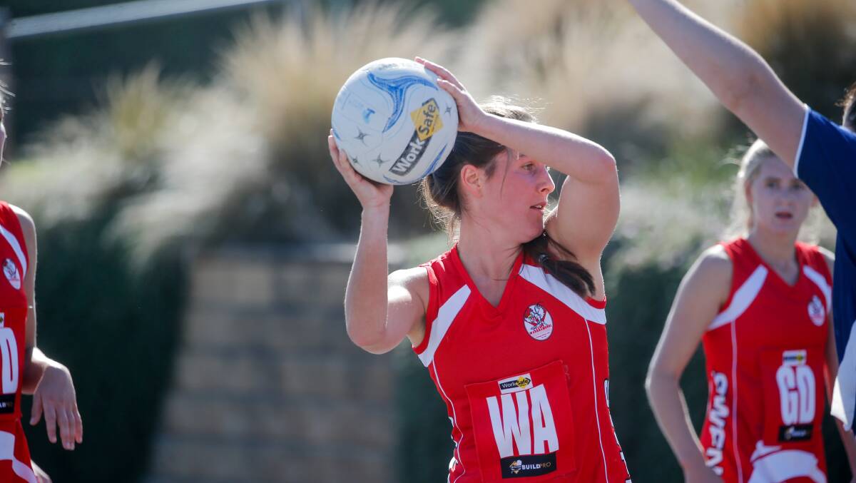 COMPOSED: Annie O'Brien looks for a teammate. Picture: Anthony Brady