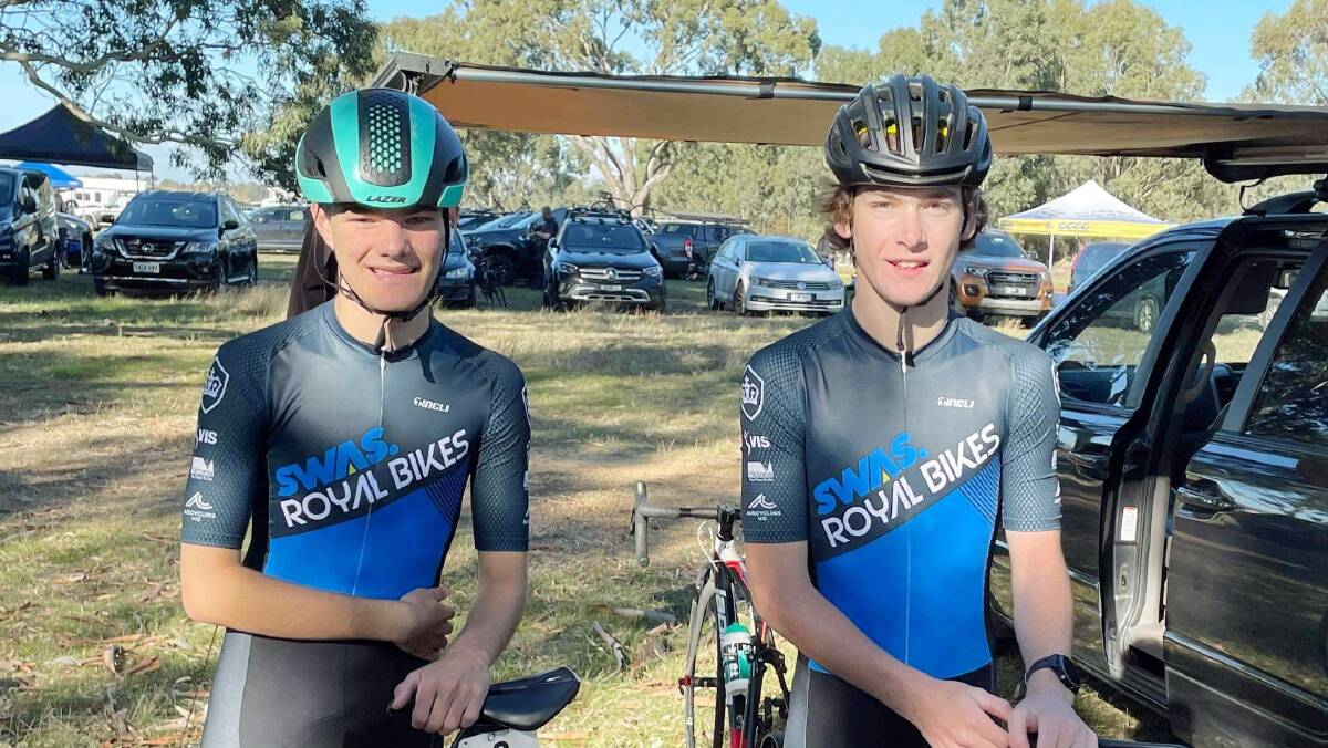 NEW THREADS: Cadel Howie and Darcy Abbott show off the Royal Bikes junior cycling squad's new kits.