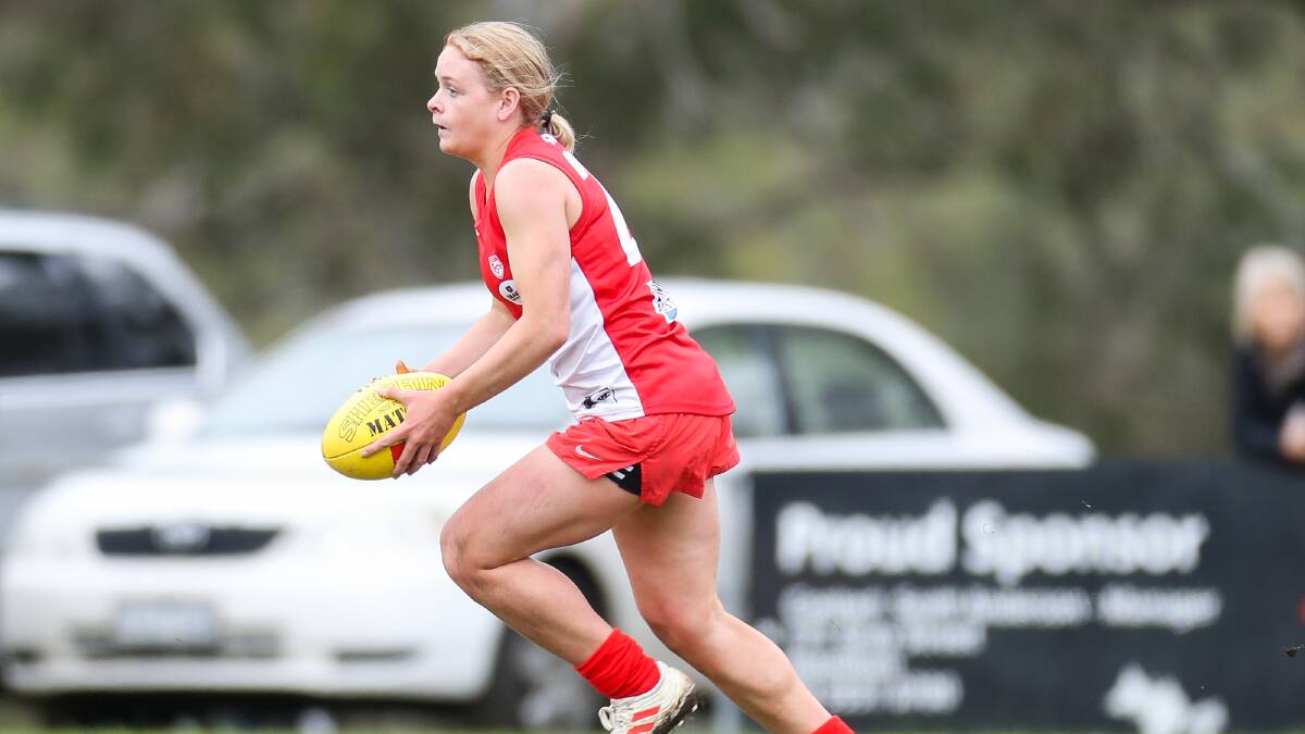 ON THE RUN: Jane McMeel played a pivotal part in South Warrnambool's victory before injuring her leg. Picture: Morgan Hancock