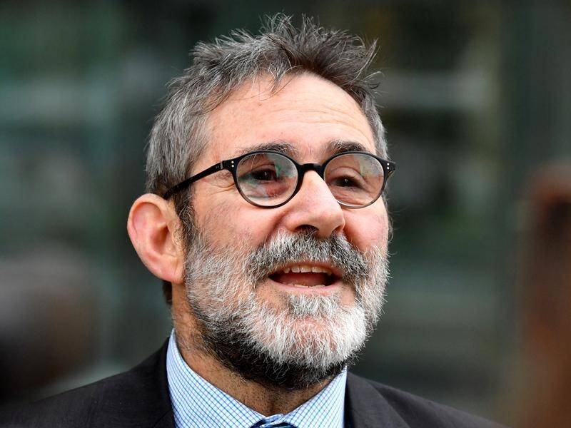 South Australian Greens leader Mark Parnell wants an overhaul of allowances for state MPs.