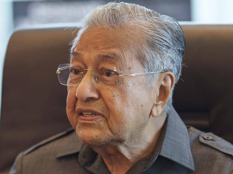 Mahathir Mohamad was admitted to the National Heart Institute with COVID-19. (AP PHOTO)