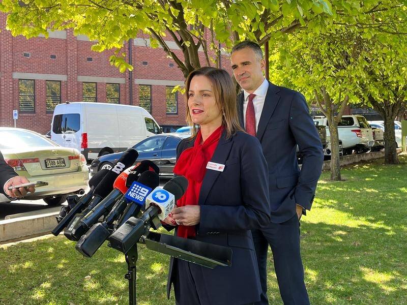 Labor's Cressida O'Hanlon looks set to deliver Peter Malinauskas a historic by-election win. (Jacob Shteyman/AAP PHOTOS)
