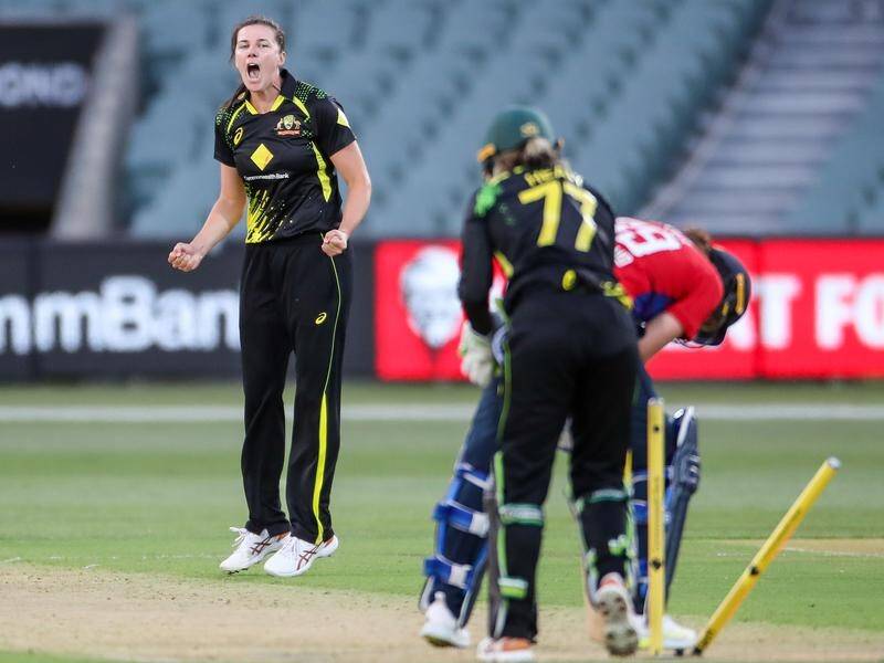Tahlia McGrath's stunning all-round performance helped Australia beat England in their T20 clash.