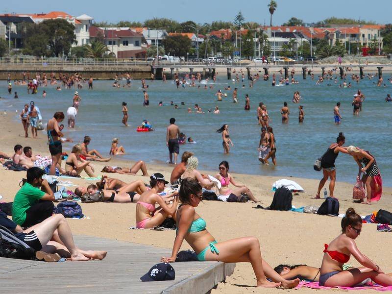 Melburnians are bracing for a maximum of 44C - the hottest temperature since Black Saturday in 2009.