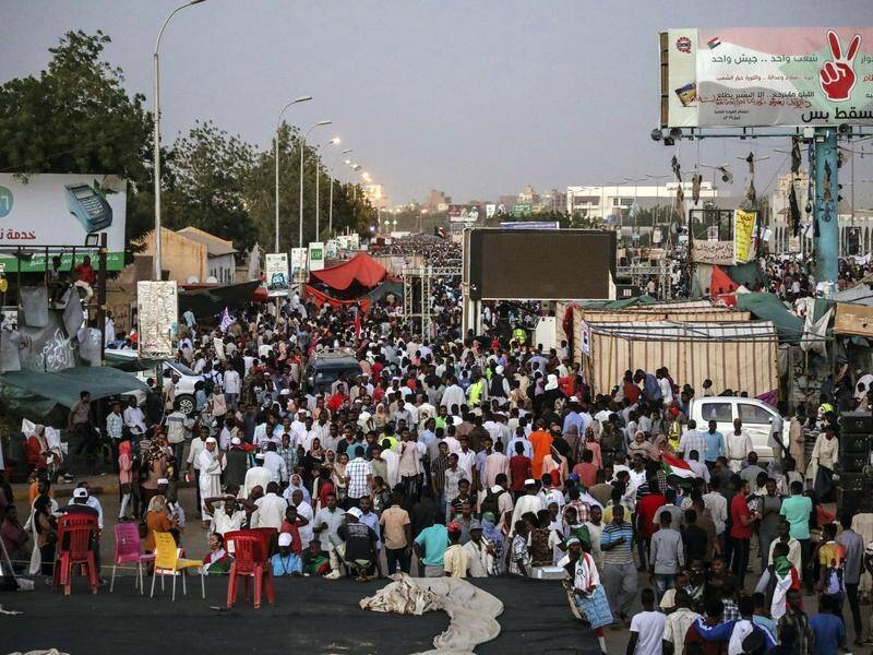 Sudanese protesters are demanding the military hand over power to civilian rule.