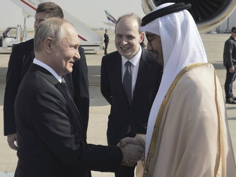 UAE Foreign Minister Abdullah bin Zayed Al Nahyan has welcomed Vladimir Putin to Abu Dhabi. (AP PHOTO)