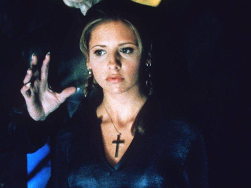 A TV reboot of Buffy the Vampire Slayer is being developed by 20th Century Fox TV.