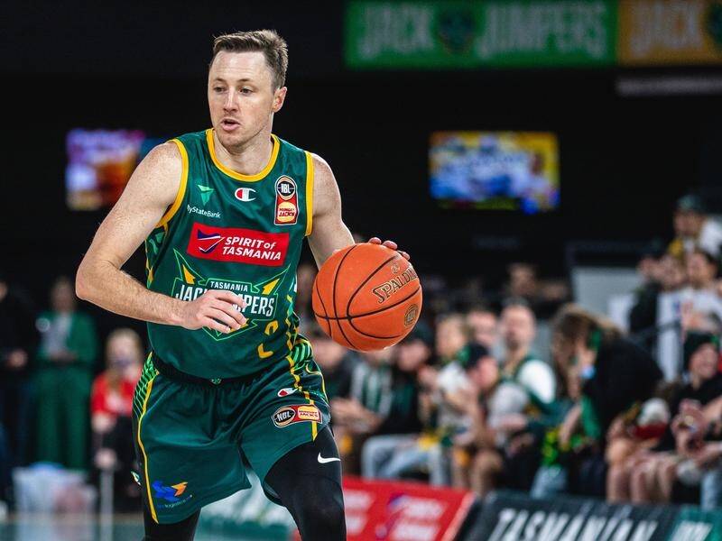 Josh Magette is unlikely to play in Tasmania's finals campaign due to a suspected broken cheekbone. (Linda Higginson/AAP PHOTOS)
