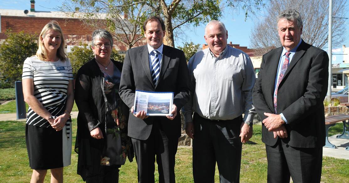 Pictured meeting in Stawell (L-R) Northern Grampians Shire Councillor Karen Hyslop, chief executive Justine Linley, Member for Western Victoria Simon Ramsay, Mayor Kevin Erwin and Cr Murray Emerson. Picture: BEN KIMBER
