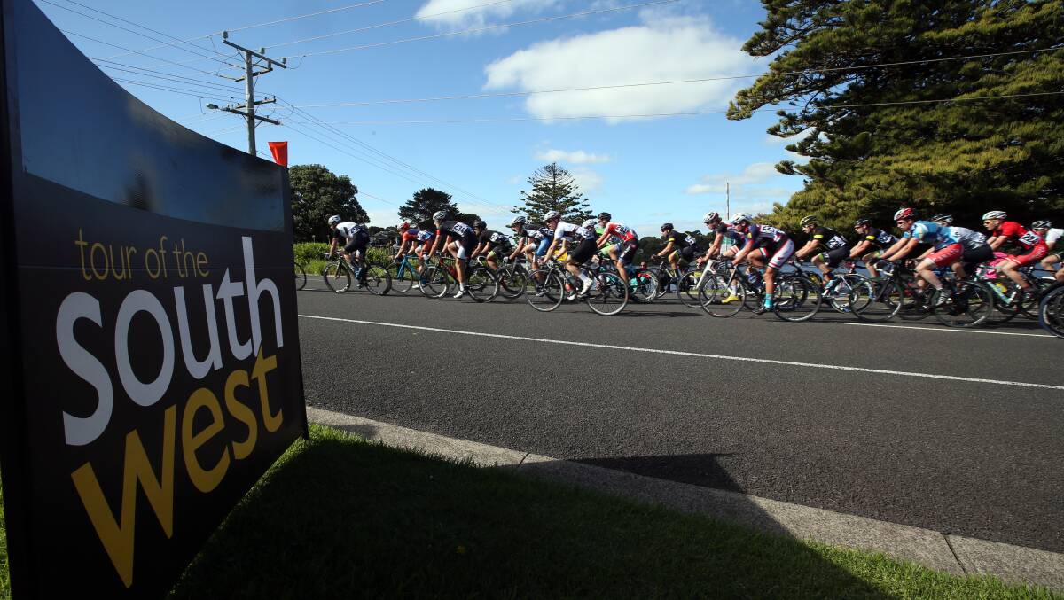 Tour of the South West Criterium around the Warrnambool cemetery. Pictures: DAMIAN WHITE  