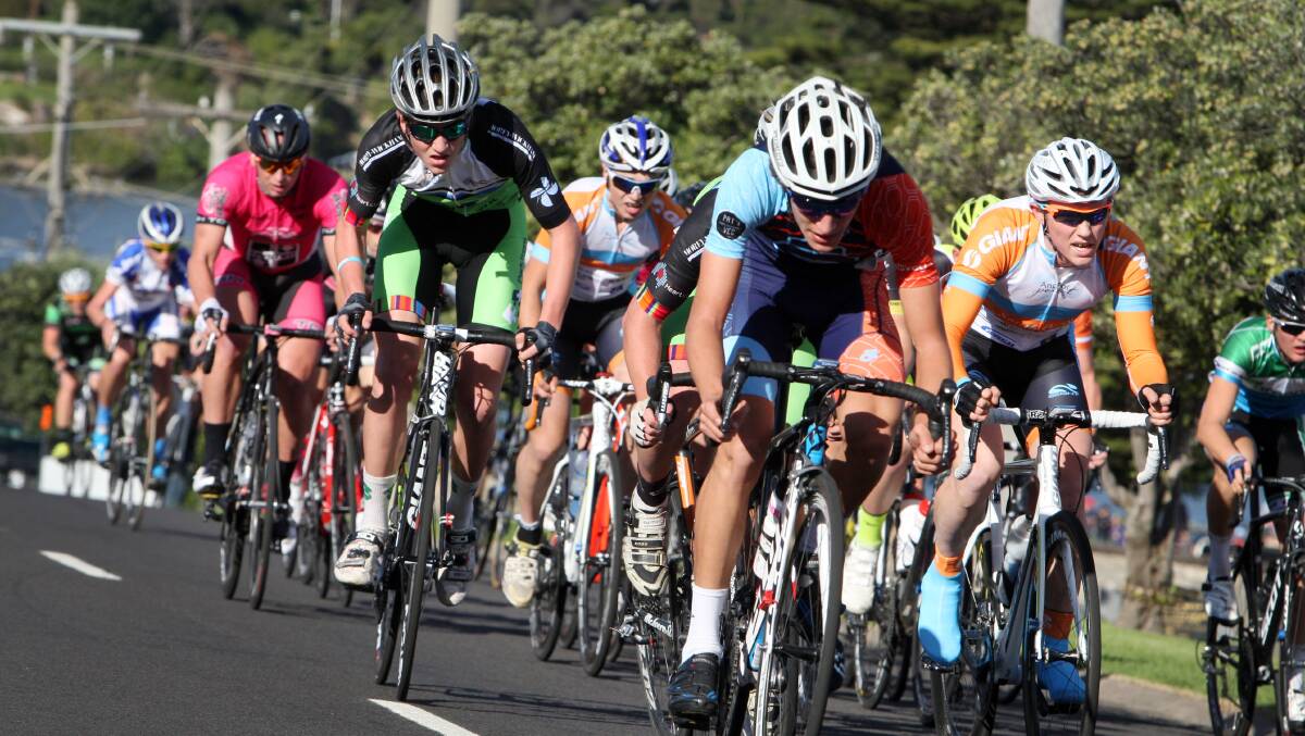 Tour of the South West Criterium around the Warrnambool cemetery. Pictures: LEANNE PICKETT  