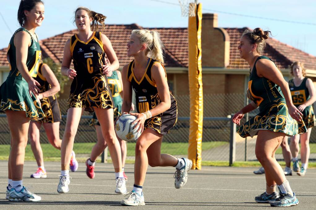 Merrivale wing defence Chantelle Moloney (centre) will add bite to the WDFNL midcourt.