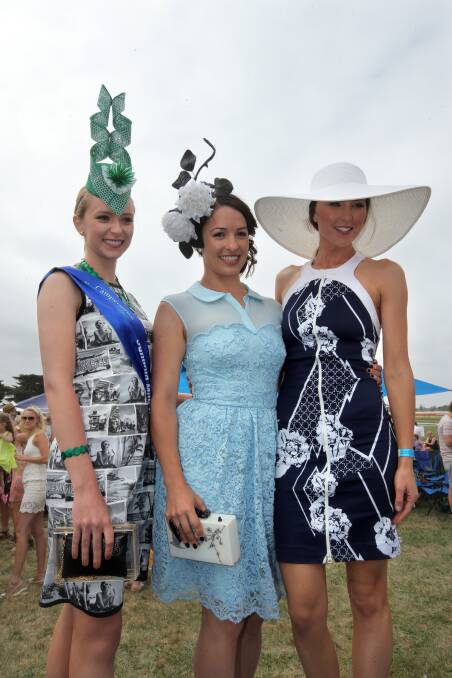 Fashions on the field winner Alexandra Guy (left), runner-up Bobbi Edwards and judge Renee Enright. 