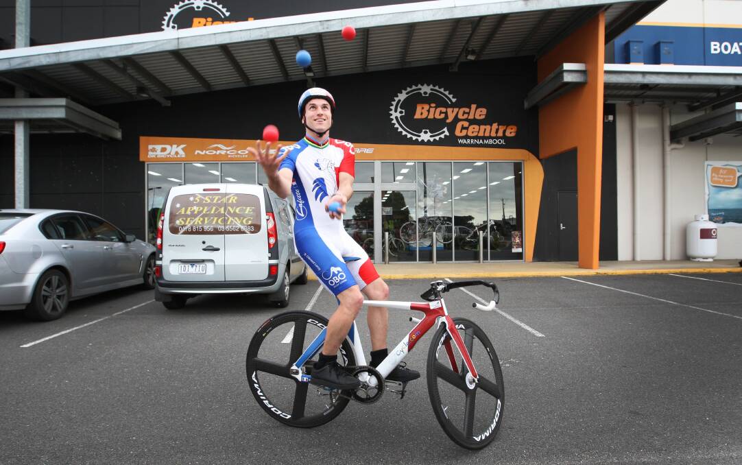 French tourist Clement Leroy is cycling around Australia — juggling and knocking on doors each night for a bed.     
  Picture: ANGELA MILNE
