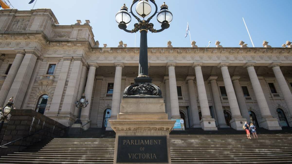 EXCLUSIVE: Former Premiers go head to head on the 2018 Victorian election | VIDEO