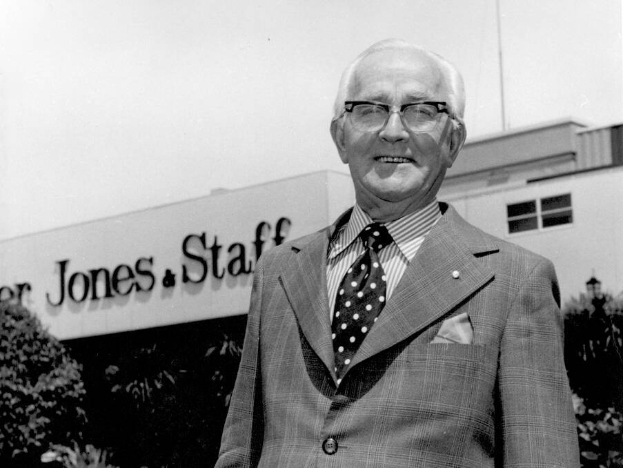 Sir Fletcher Jones outside his eponymous Warrnambool factory in 1974