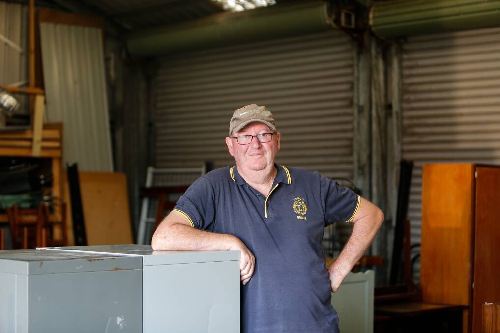 LAST MINUTE: Koroit Lions Club member and op shop warehouse manger Bruce Brown. The club enjoyed a strong morning on Saturday. 