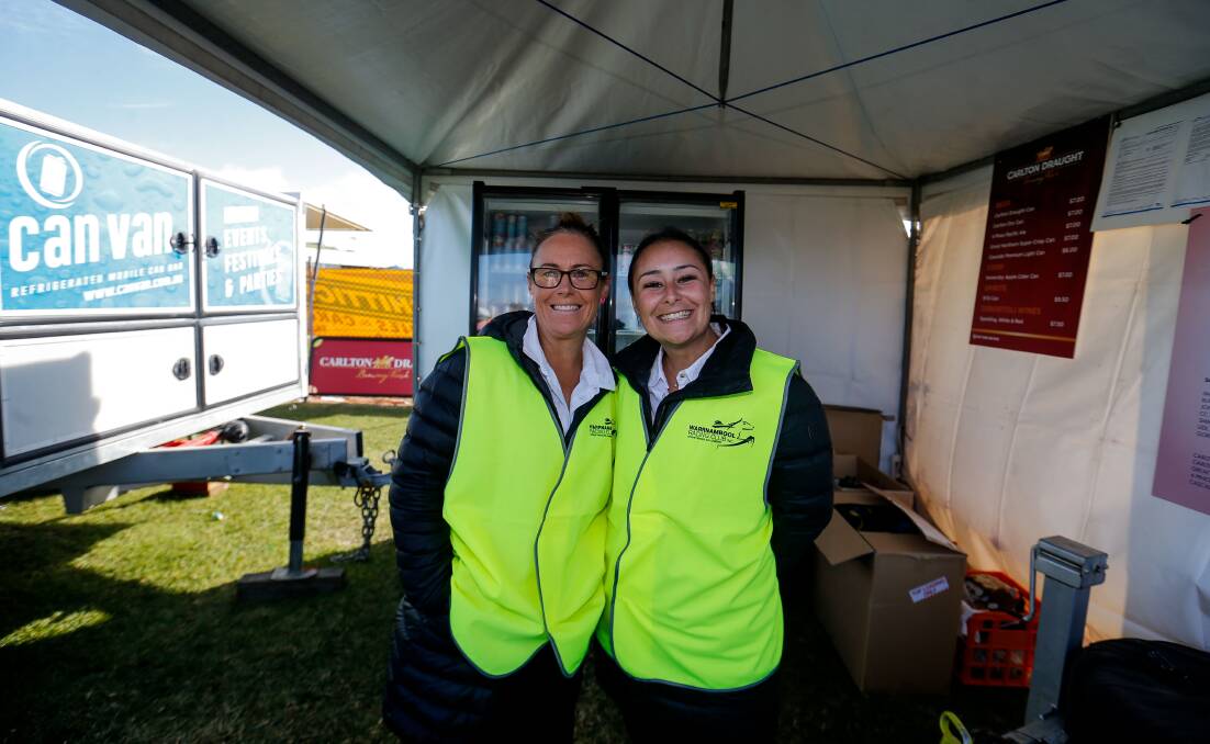 SERVING: Koroit's Kylie Grayland and Grace Dunne at the races on Thursday. 