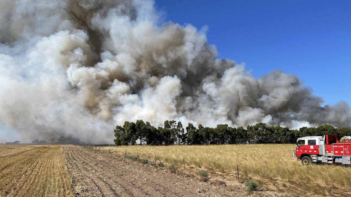 A 121 hectare grass fire at Illabarook, near Ballarat in Victoria, spread quickly thanks to dried grass growth. Picture by Tracey Worsley/CFA