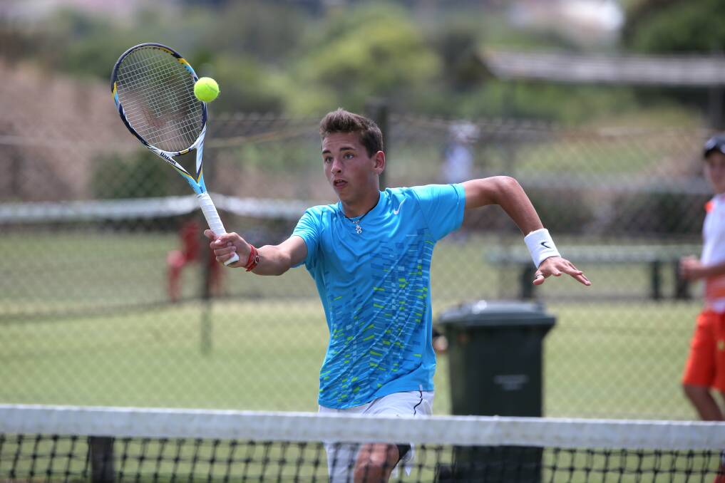 Heathmont’s Cody Brackenreg is living up to his top-seed ranking in the 16 and under boys’ section of the Warrnambool Junior Grasscourt Open, winning his first two matches.