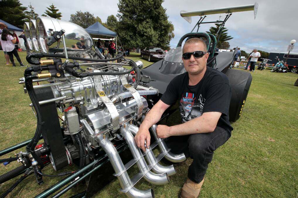 Warrnambool racer Geoff Kelly will take his altered T-bucket car to Portland today where he will take to the eighth-mile strip for the second round of the Aeroflow Sportsman Drag Racing Championship.