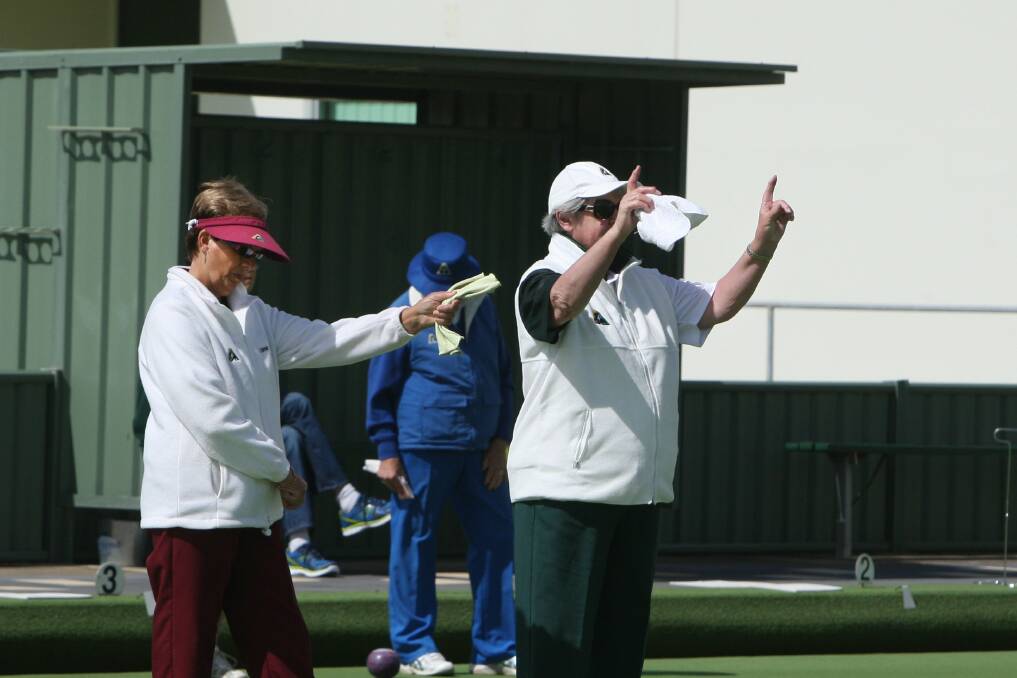 Corrie Dixon T, and Helen Kelly CMB at WDBD's Tuesday pennant bowls - City Memorial Blue vs Timboon at City Memorial Bowls Club. Picture: AARON SAWALL